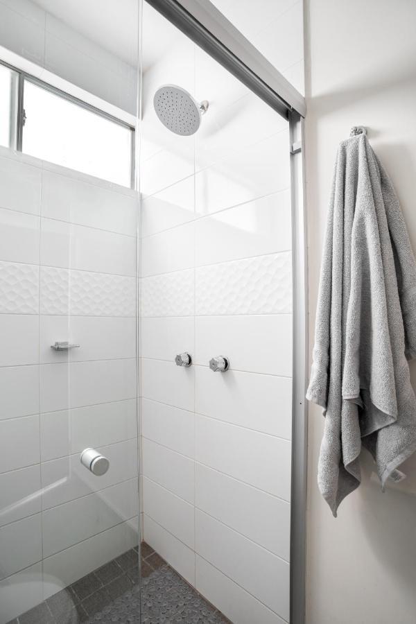 מזטלן Spacious 2 Bedroom Apartment With Beautiful Sunset מראה חיצוני תמונה